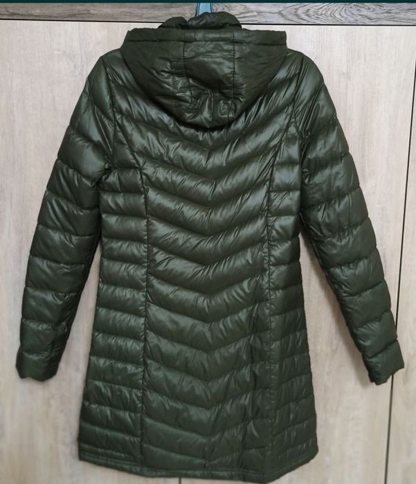 Пуховики надлегкі