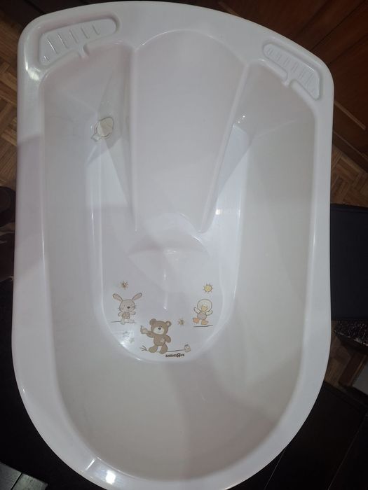 Banheira com suporte
