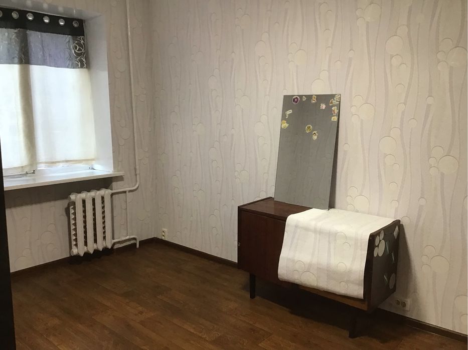 Здам кімнату в гуртожитку в районі Зеленоі.