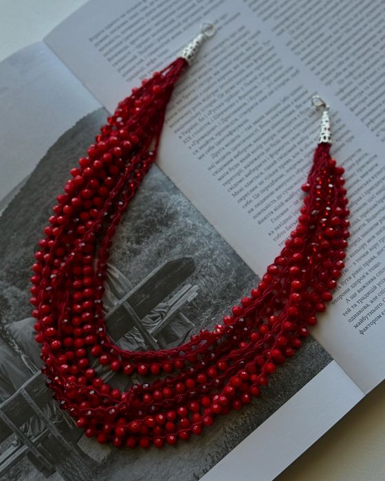 Намисто ручної роботи