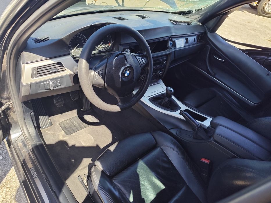 BMW 320 D A 2011