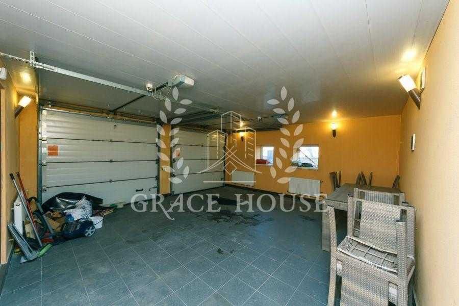 Продаж будинку з басейном та підвалом Віта-Поштова  15 соток газ