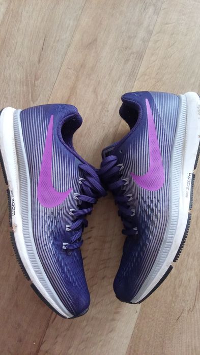 Кросівки оригінальні  Nike running 40