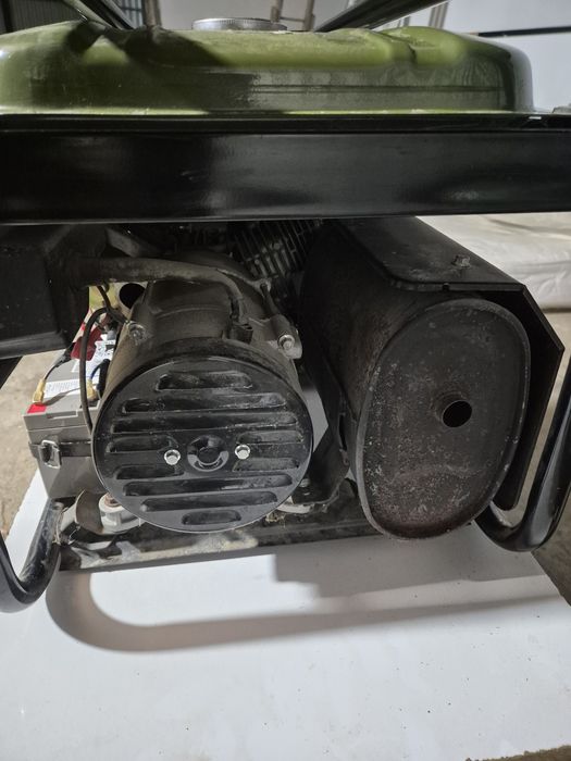 Генератор 2.8-3.2кв