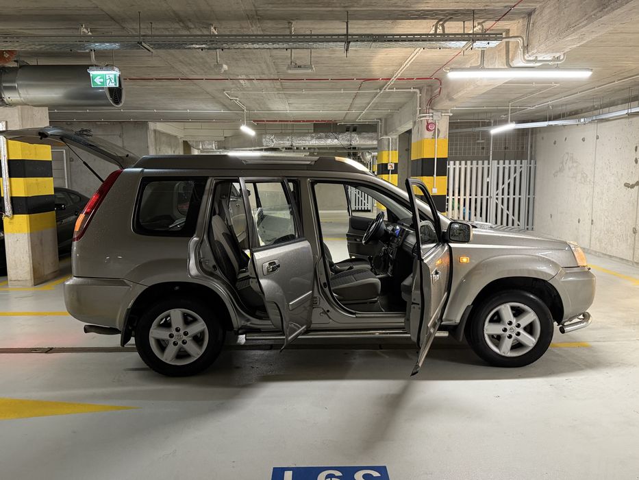 Nissan X - Trail 4:4 / 6 P