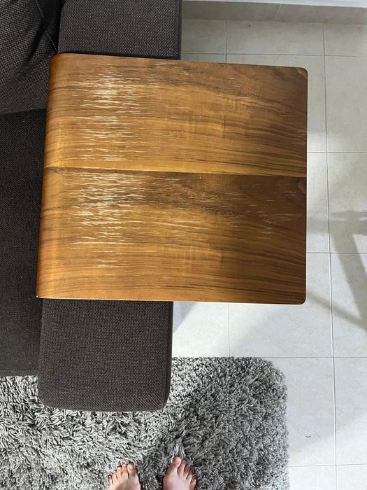 Sofá de Design BoConcept (L) + Mesa de Apoio em Madeira