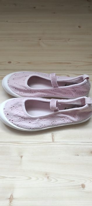 Trampki dla dziewczynki