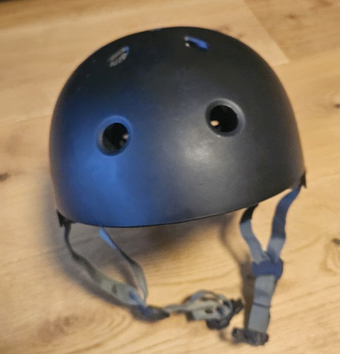 Kask sportowy oxelo