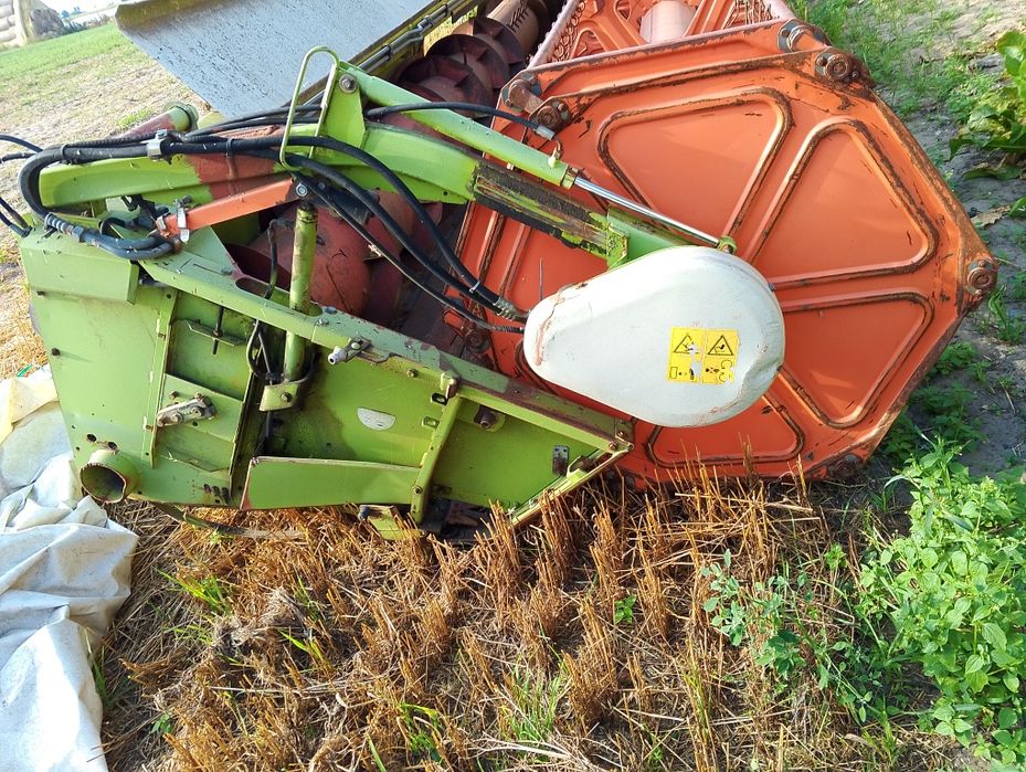 Heder Claas C900