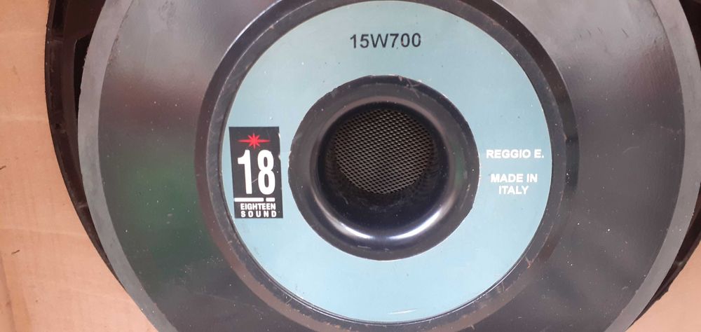 Par de subs 15" passivos c/ capas