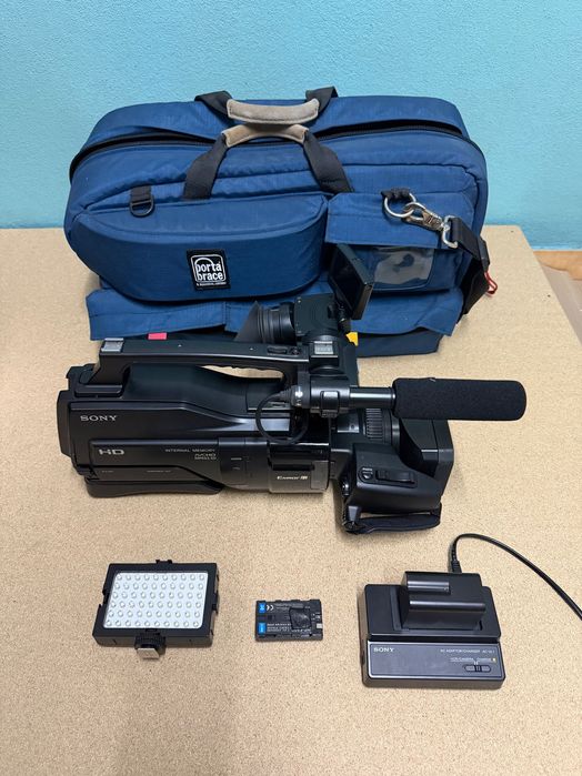 Câmara Sony com mala de transporte