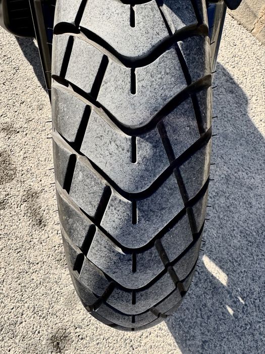 Indian Scout Bobber (white Smoke)