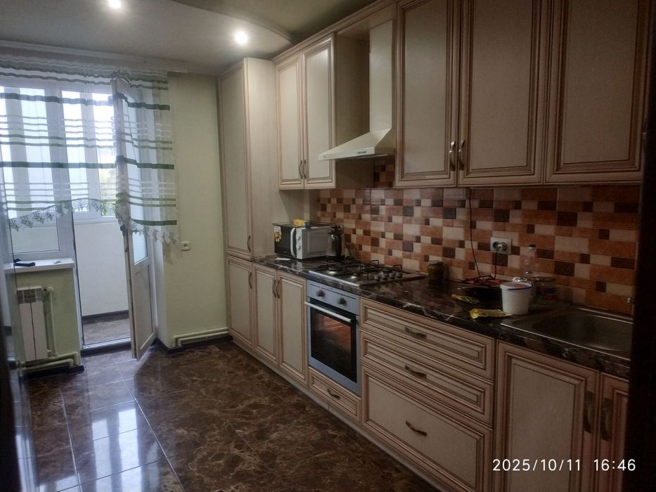 Здам однокімнатну квартиру,двох  подобово.ПОРУЧ ОБЛАСНА ЛІКАРНЯ,АС-2,