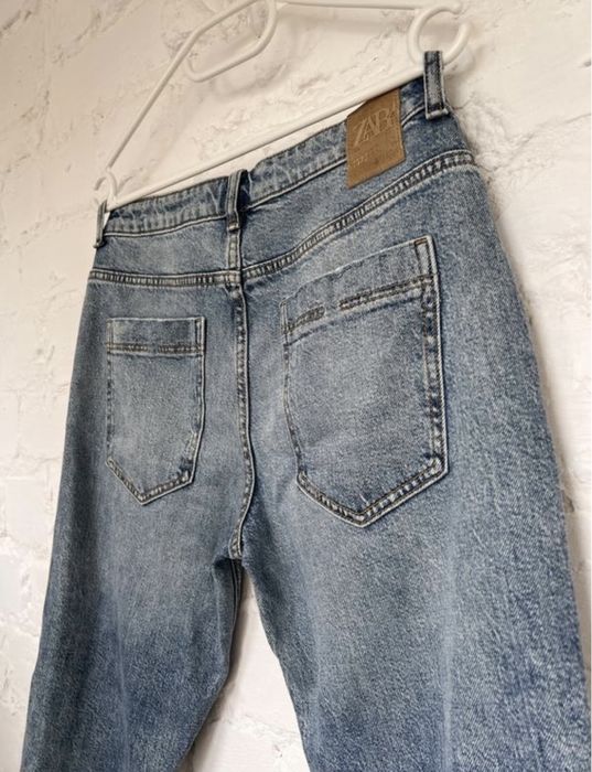 Джинси ZARA