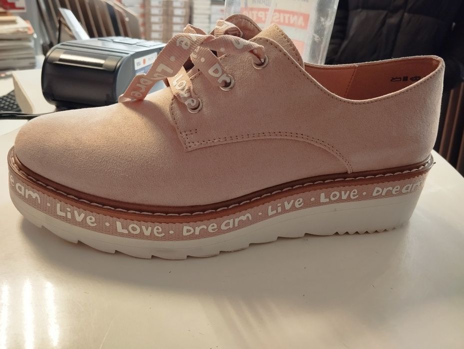 Туфлі жіночі Catwalk