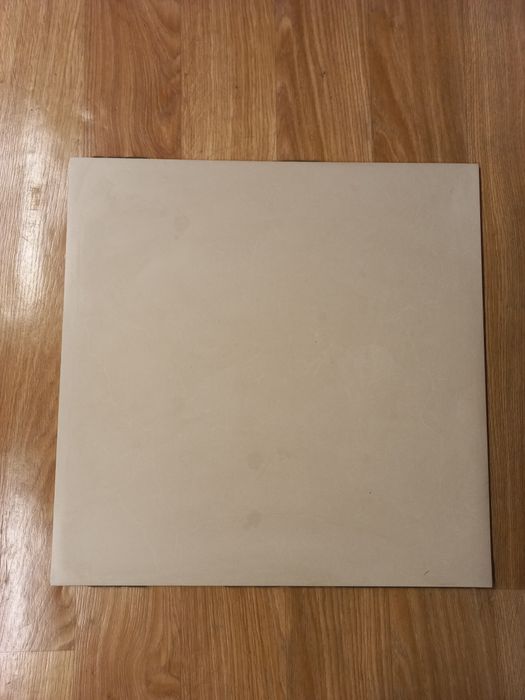 Продам плитку бу 600×600