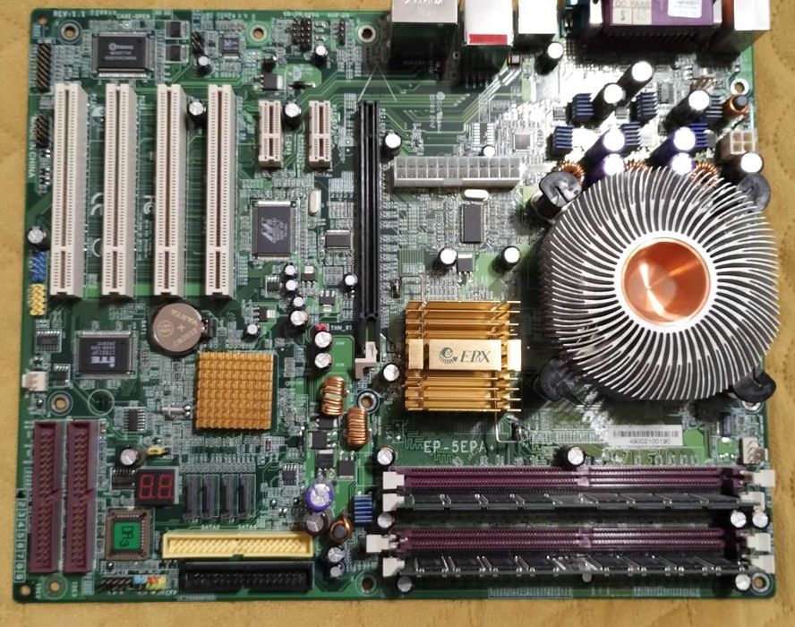 Płyta główna Epox EP-5EPA+ rev. 1.1 Pentium 4 LGA775, Radeon X700Pro