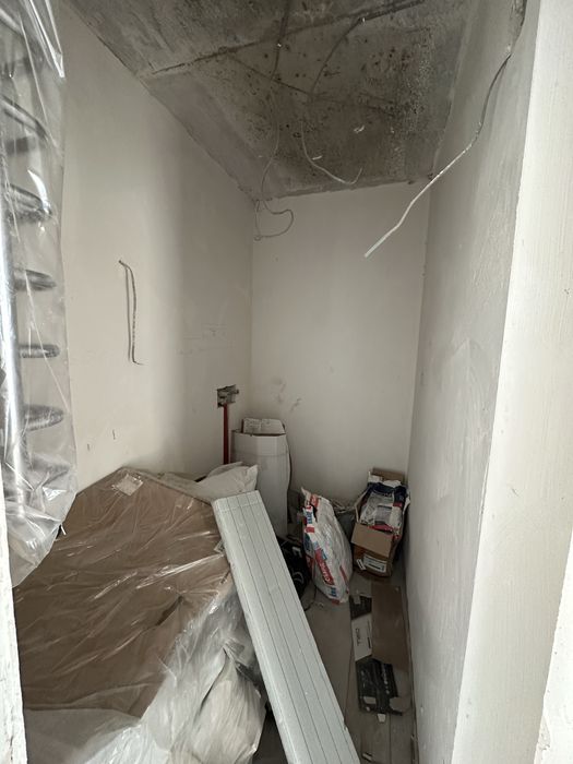 Продам в центрі Sky center 3 км площа 100м2