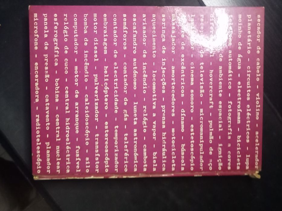 Vendo estes livros urgente não  e coleção