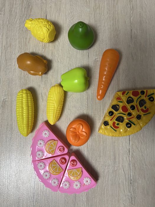 Дитяча іграшкова кухня