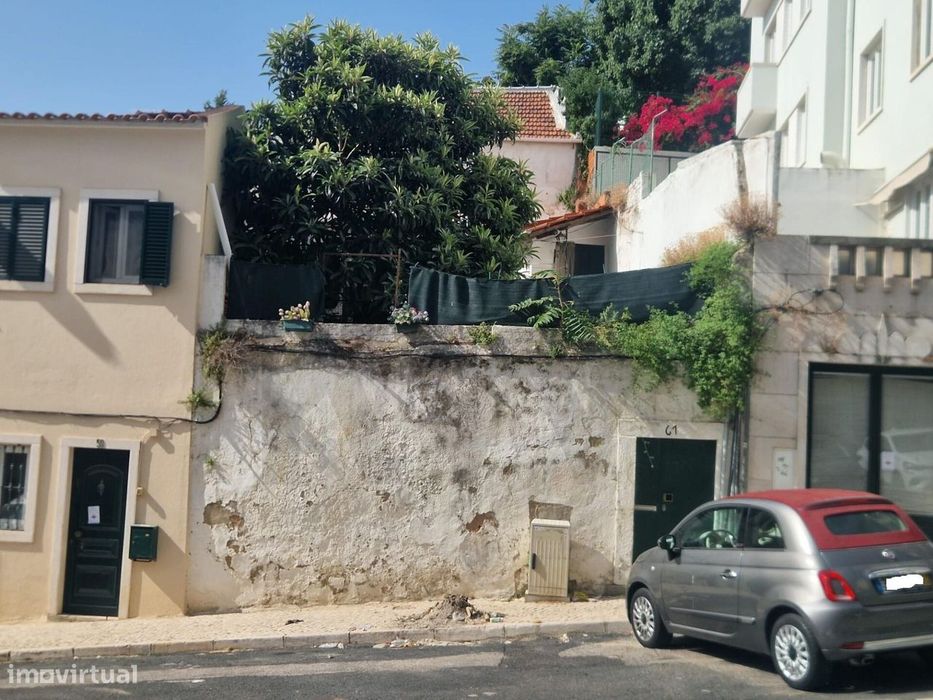 Moradia com terreno  Jardim da Estrela - Rato - São Bento