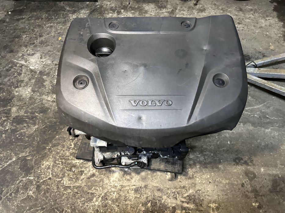VOLVO V40 S60 V60 2.0 D2 D4204T8 120PS kompletny silnik igła okazja