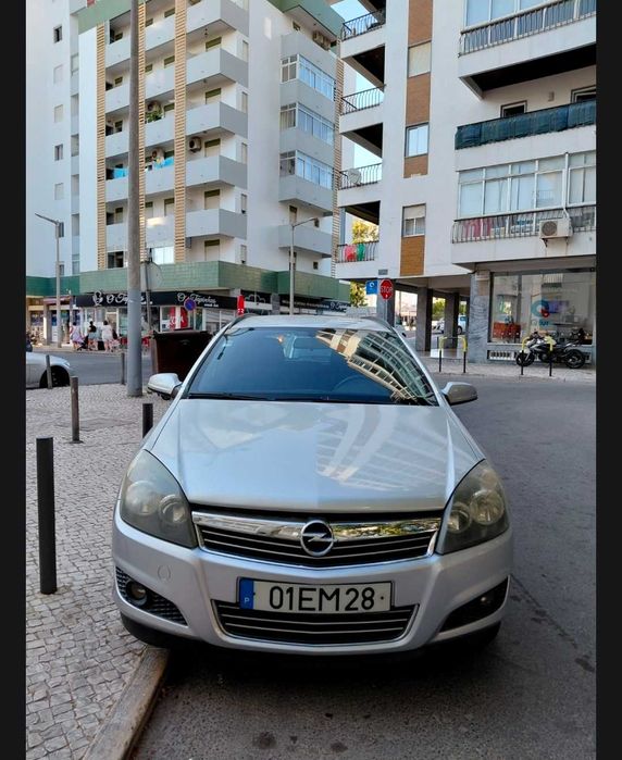 Opel Astra — fotografia 2