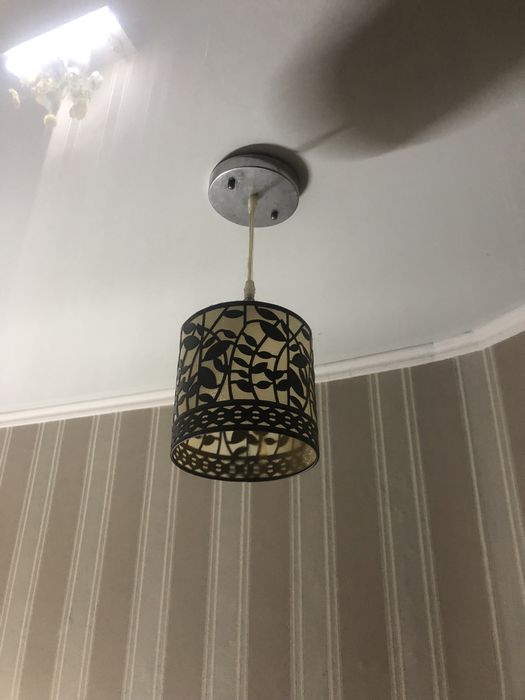 Продам люстру (в наявності 2 шт.)