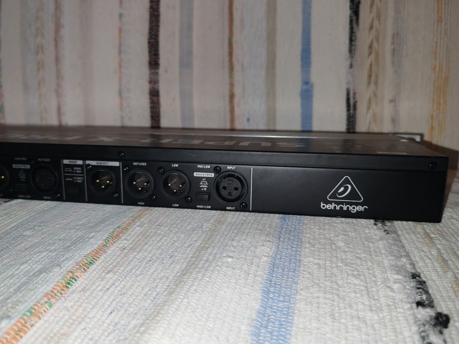 Behringer Super-X Pro CX2310 – Crossover Ativo Profissional