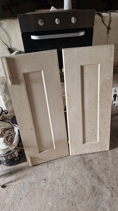 Portadas de madeira maciça