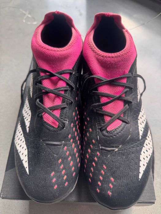 Korki buty do piłki Predator Adidas rozm. 38