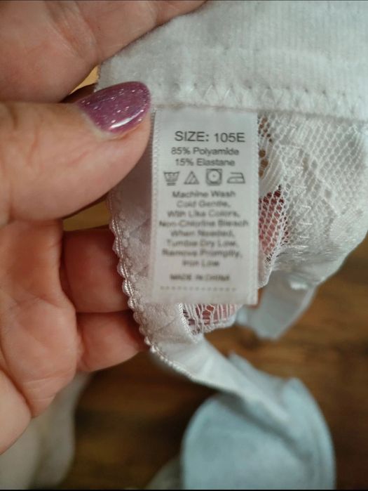 Biustonosz plus size