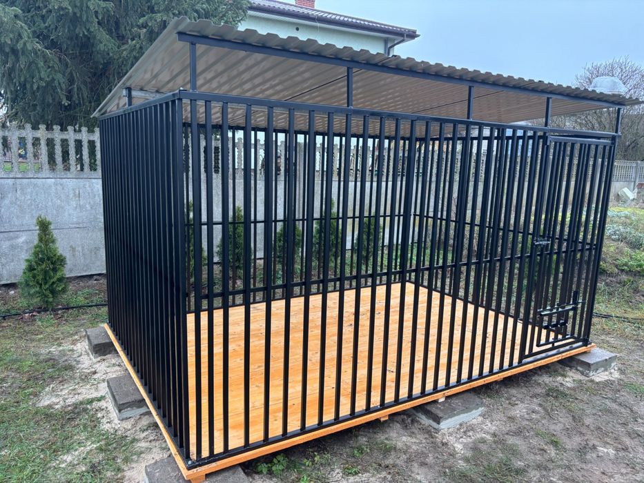 Kojec dla psa solidny