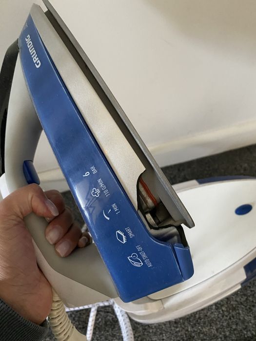 Żelazko parowe grundig cross steam