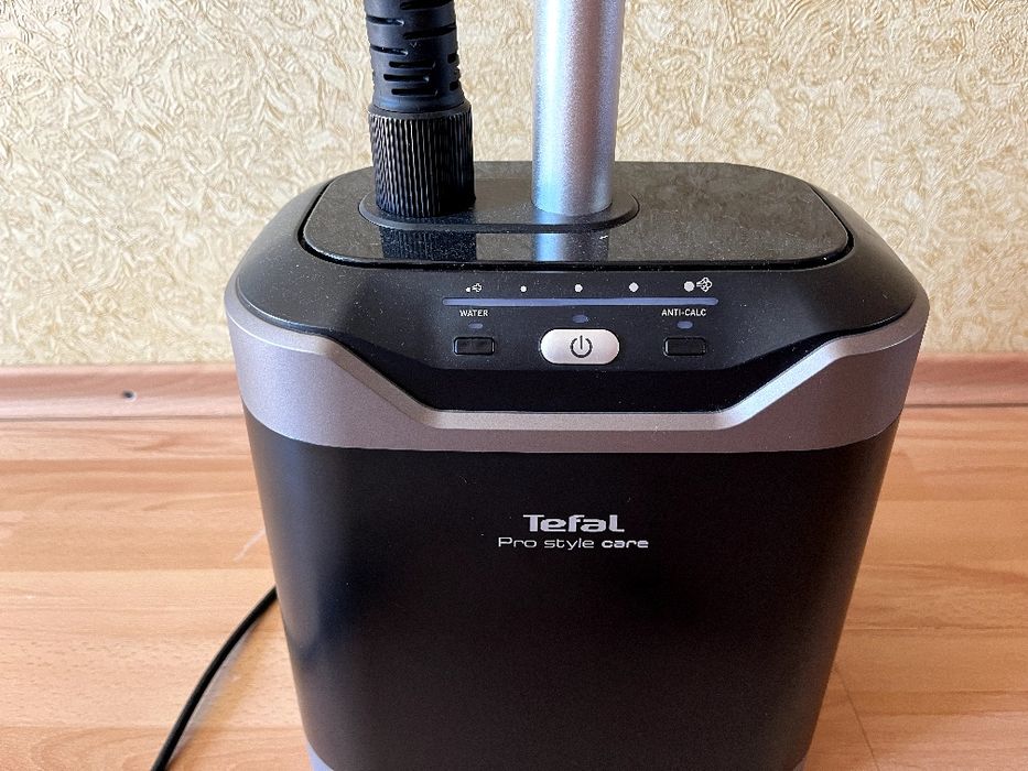 Продам стаціонарний відпарювач Tefal