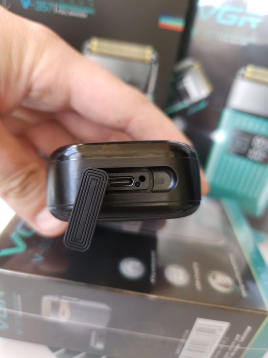 Шейвер бритва vgr 331 професійний для бороди голови