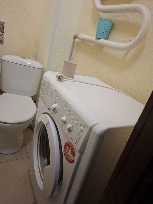Продам 1 квартиру Салтовка рн 24 этажки