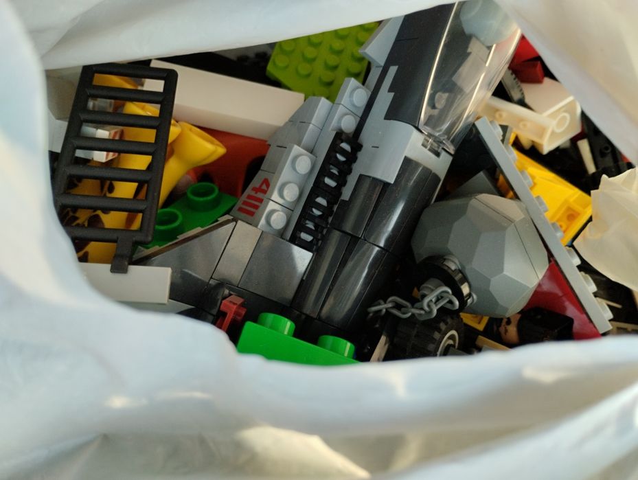 Klocki    LEGO .