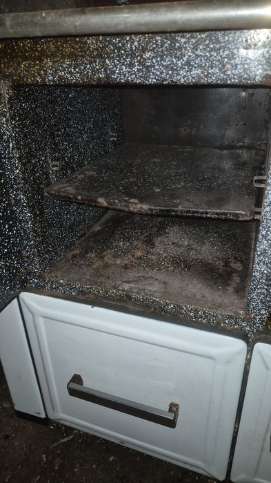 Vendo fogão a lenha