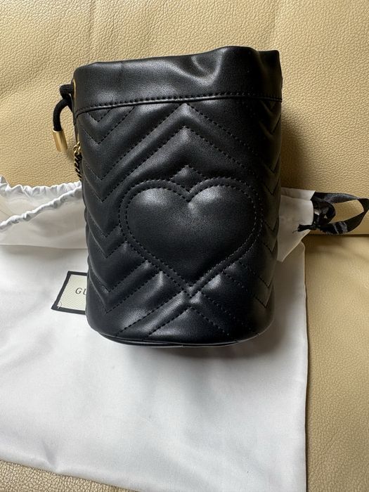 Torebka Gucci  GG Marmont Bucket mini