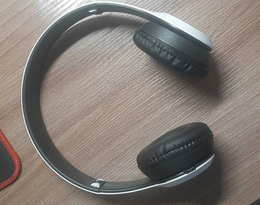 Бездротові навушники Wireless P‑47