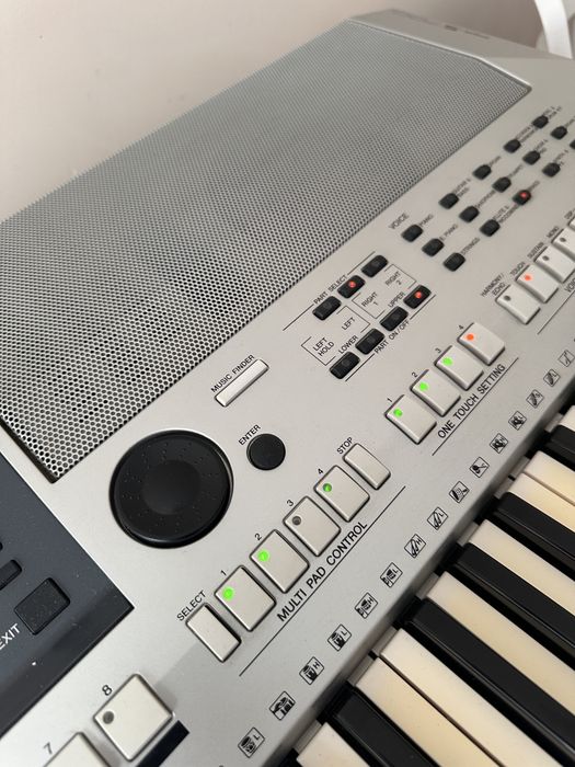 Yamaha psr s700 s-700