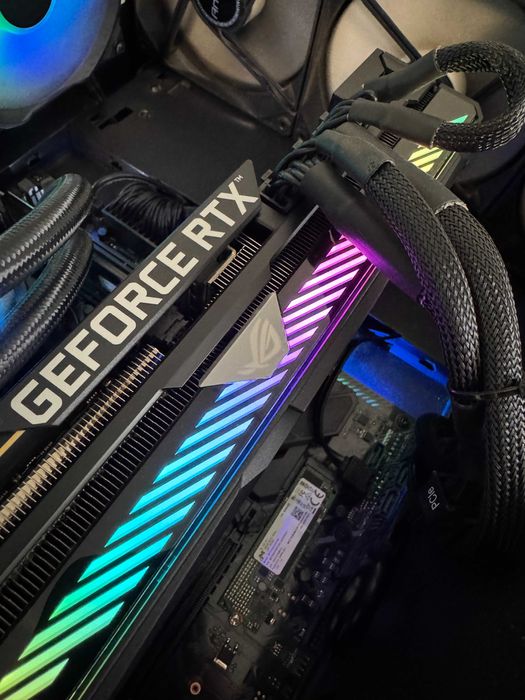 Placa Gráfica Asus ROG Strix GeForce RTX 3090 Gaming OC 24GB GDDR6X