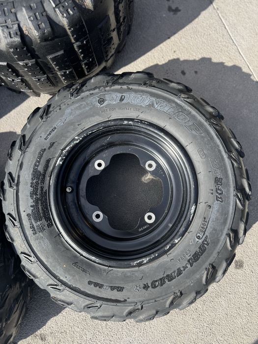 Jantes Yamaha Originais com pneus