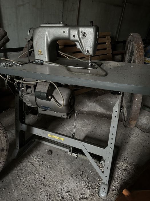 Mszyna szwalnicza DURKOPP
