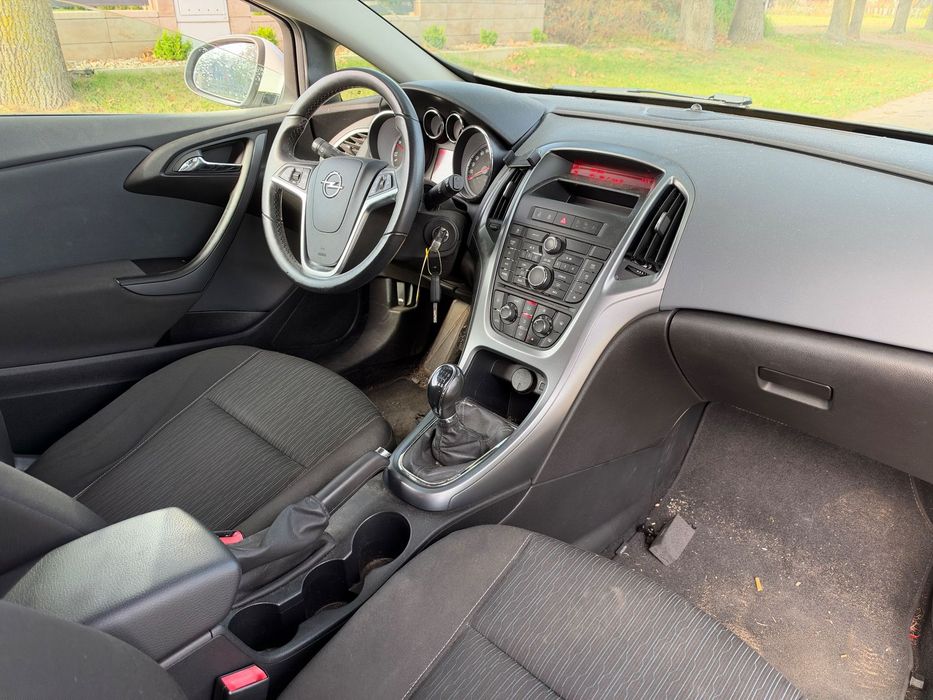 Opel Astra * GTC * 1.4 Turbo * 107 tys km ! *
