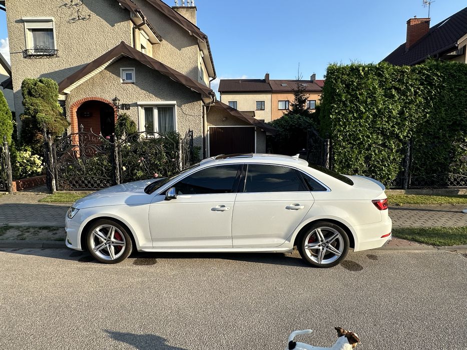 Audi S4 Limousine