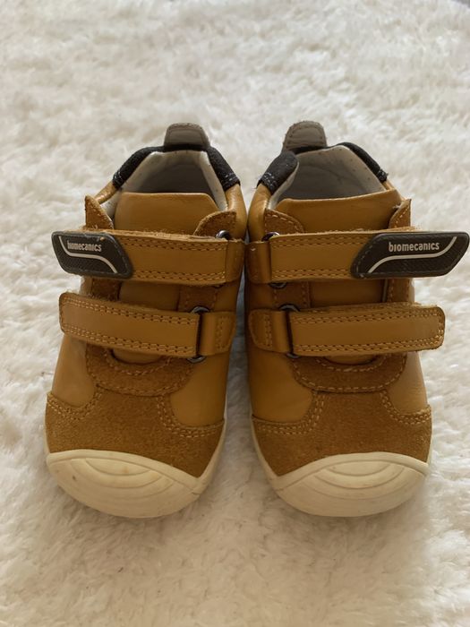 Кросівки biomecanigs