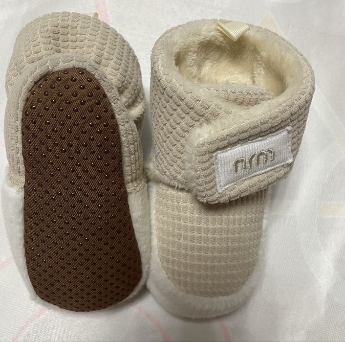 Продам дитячий одяг