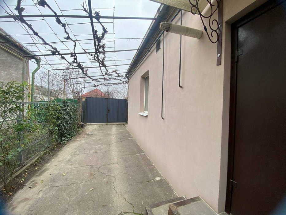 Продам затишний 1 поверховий будинок на Клочко